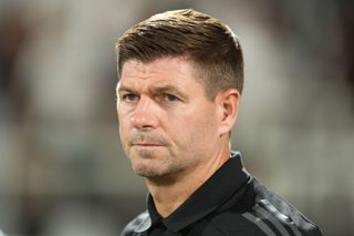 RIYADH, SAUDI ARABIA - AUGUST 24: Steven Gerrard coach of Al Ettifaq looks on during the Saudi Pro League match between Al-Shabab and Al Ettifaq at Al-Shabab Club Stadium on August 24, 2024 in Riyadh, Saudi Arabia. (Photo by Yasser Bakhsh/Getty Images)