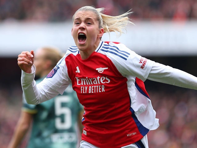 Arsenal Women's Alessia Russo celebrates after scoring on February 16, 2025