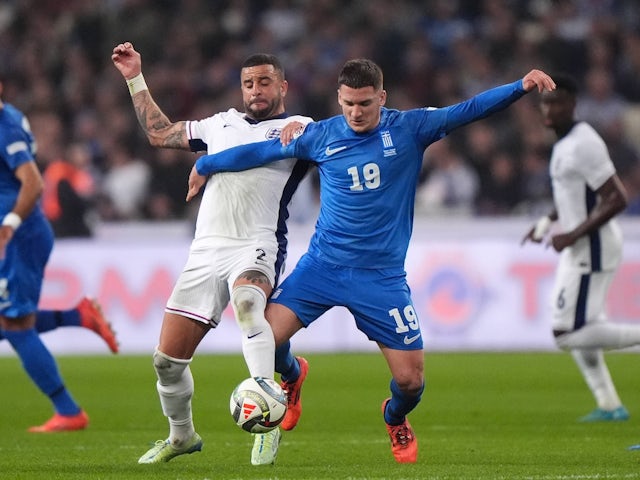 England's Kyle Walker and Greece's Christos Tzolis on November 14, 2024