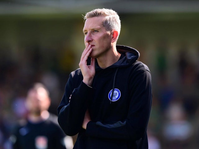 Manager of Rochdale Jim McNulty during his side's match against Yeovil Town, on August 26, 2024