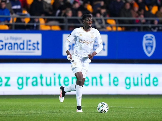 Kalidou Sidibe of Guingamp during his side's match against Troyes, on March 14, 2025