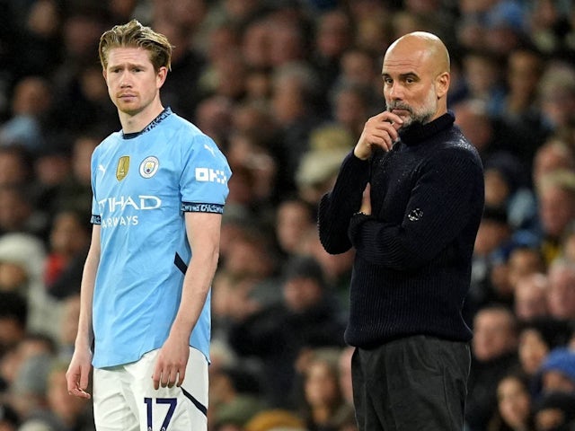 Manchester City manager Pep Guardiola with Kevin De Bruyne on November 23, 2024