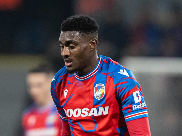 Viktoria Plzen forward Rafiu Durosinmi in March 2025.