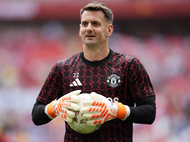 Manchester United goalkeeper Tom Heaton on August 10, 2024