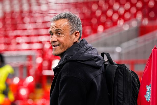 PSG boss Luis Enrique