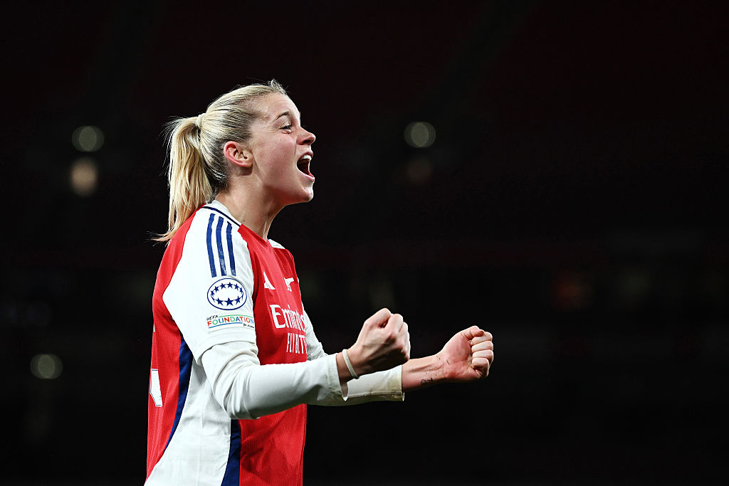 Alessia Russo celebrates