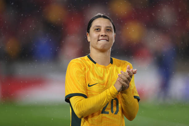 Sam Kerr Australia BRENTFORD, ENGLAND - APRIL 11: Sam Kerr of Australia applauds their fans after defeating England during the Women's International Friendly match between England and Australia at Gtech Community Stadium on April 11, 2023 in Brentford, England.