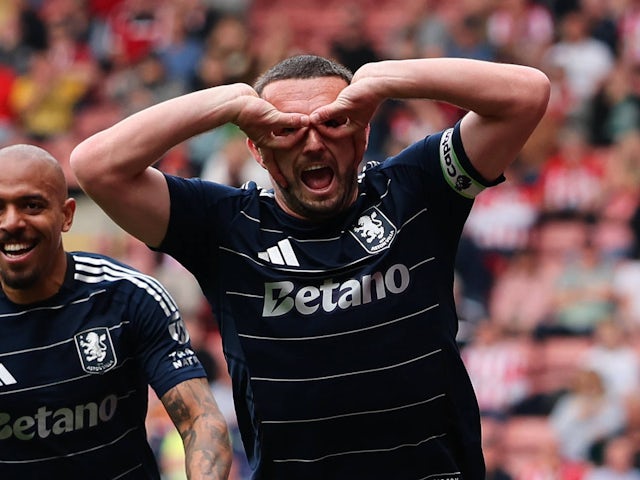 John McGinn of Aston Villa celebrates on April 12, 2025