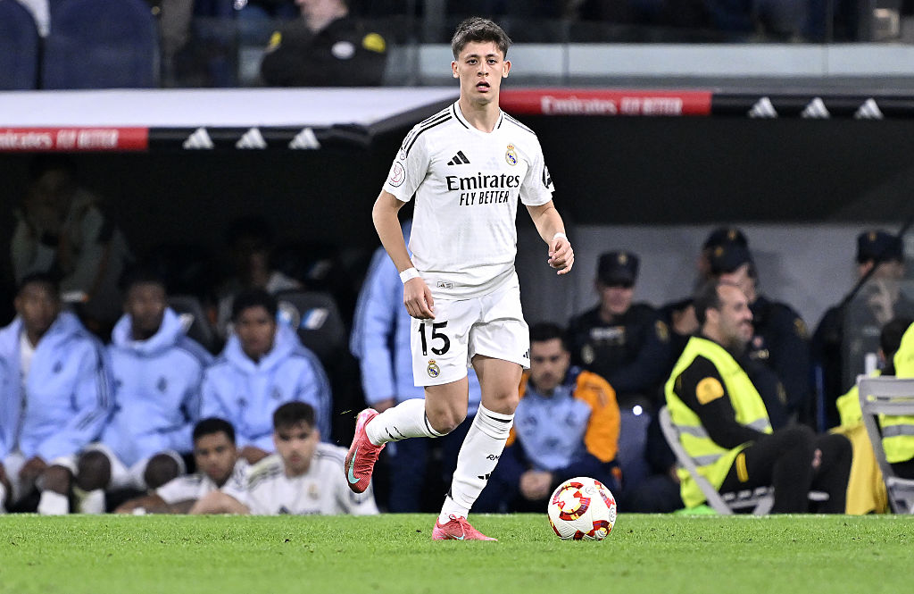 MADRID, SPAIN - APRIL 01: Arda Guler of Real Madrid in action during the Copa del Rey semifinal match between Real Madrid and Real Sociedad at Estadio Santiago Bernabeu on April 01, 2025 in Madrid, Spain. (Photo by Burak Akbulut/Anadolu via Getty Images) Liverpool