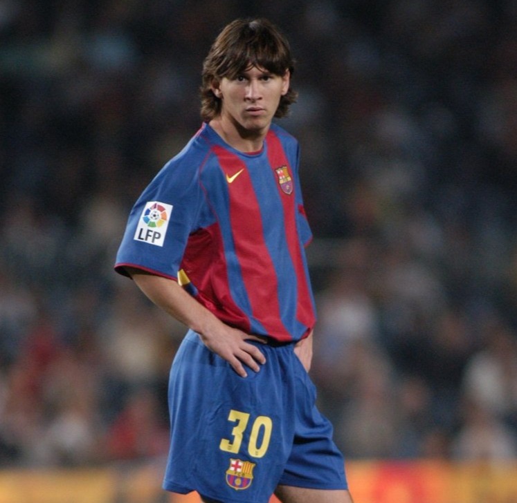 Lionel Messi in a Barcelona uniform.