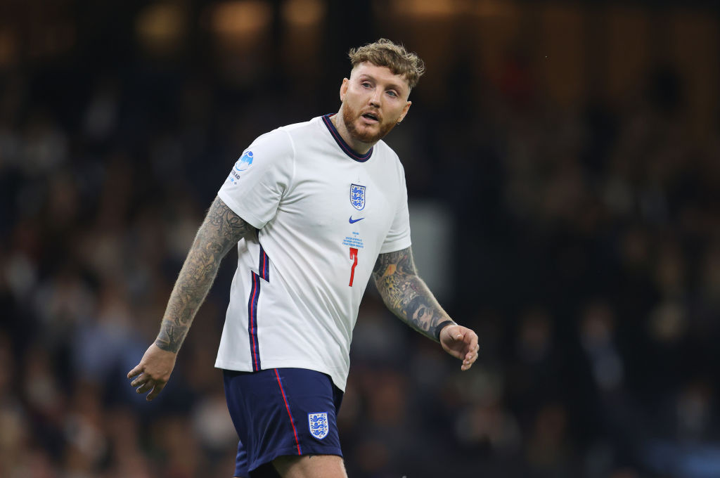 MANCHESTER, ENGLAND - SEPTEMBER 04: James Arthur of England during the Soccer Aid for Unicef 2021 match between England and Soccer Aid World XI at Etihad Stadium on September 04, 2021 in Manchester, England. (Photo by James Gill - Danehouse/Getty Images)