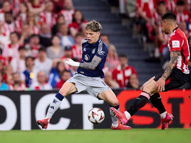 Alejandro Garnacho of Manchester United during his side's match against Athletic Bilbao, on May 1, 2025