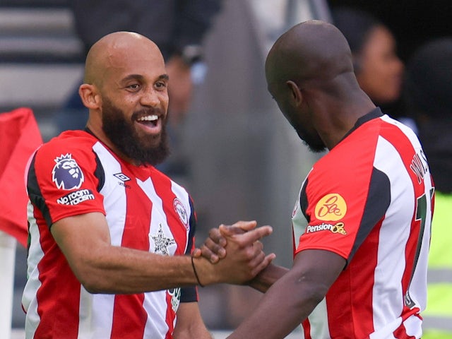 Brentford's Bryan Mbeumo and Yoane Wissa celebrate on April 19, 2025