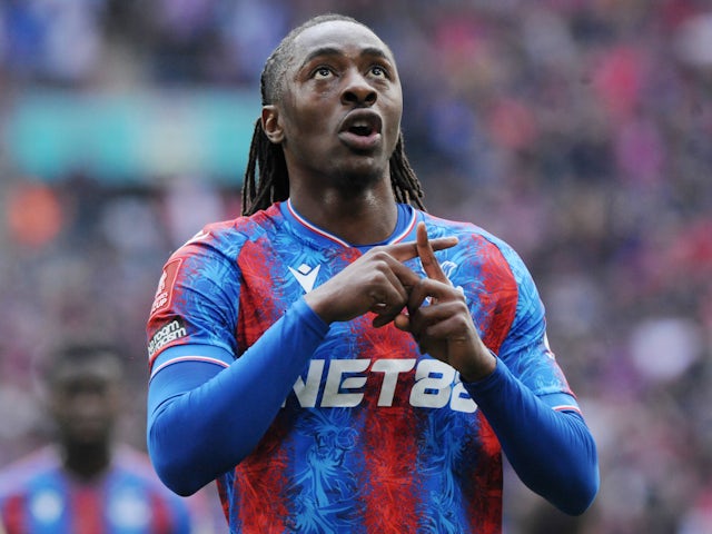 Eberechi Eze of Crystal Palace celebrates scoring on April 26, 2025