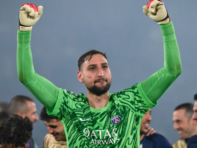 Paris Saint-Germain's Gianluigi Donnarumma celebrates on May 7, 2025