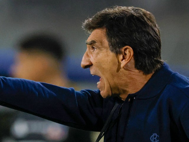 Racing Club head coach Gustavo Costas pictured on April 22, 2025