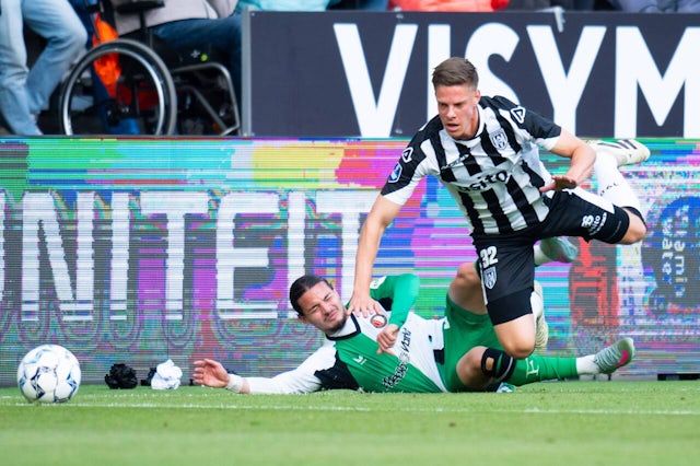Heracles Almelo player Sem Scheperman on April 28, 2025
