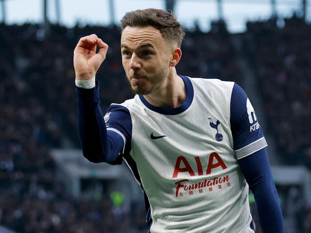 Tottenham Hotspur's James Maddison celebrates on February 16, 2025
