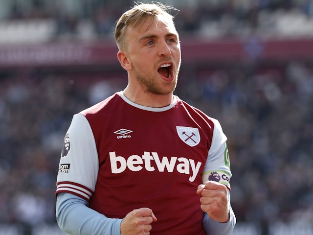 West Ham United's Jarrod Bowen celebrates scoring on April 19, 2025