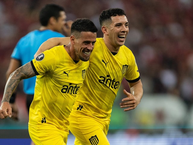 Javier Cabrera celebrates a goal for Penarol on September 19, 2024