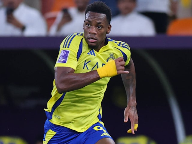 Jhon Duran in action for Al-Nassr on April 30, 2025