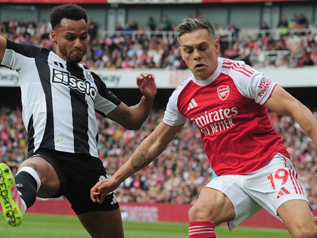 Arsenal's Leandro Trossard and Newcastle United's Jacob Murphy pictured on May 18, 2025
