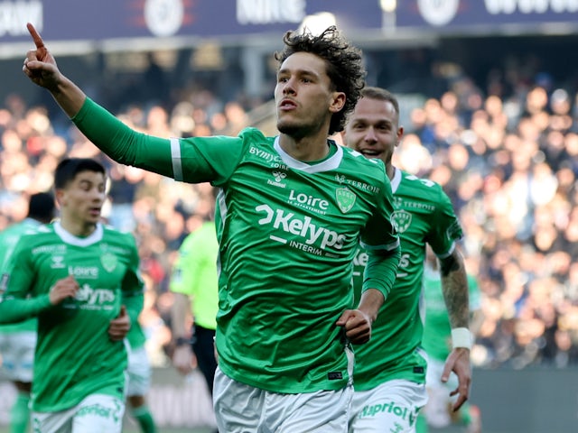 Lucas Stassin celebrates scoring for Saint-Etienne on March 16, 2025