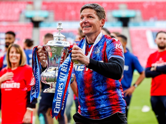 Crystal Palace manager Oliver Glasner celebrates with the FA Cup on May 17, 2025