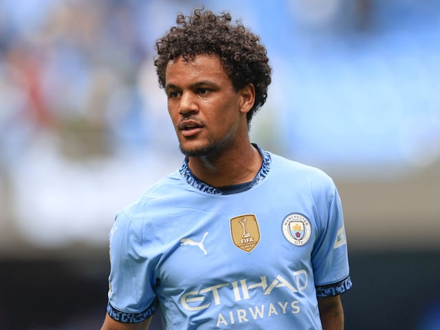 Manchester City's Oscar Bobb on April 12, 2025