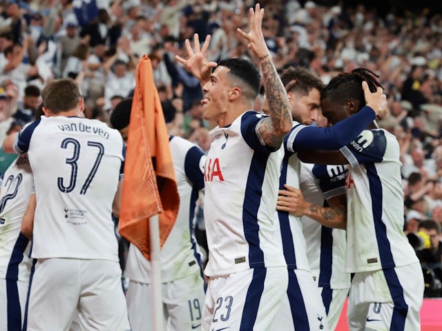 Pedro Porro celebrates for Tottenham Hotspur on May 21, 2025