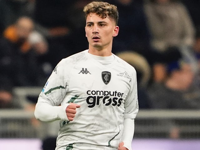 Sebastiano Esposito in action for Empoli on January 19, 2025
