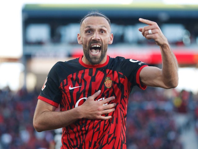 Mallorca's Vedat Muriqi celebrates after scoring on March 15, 2025