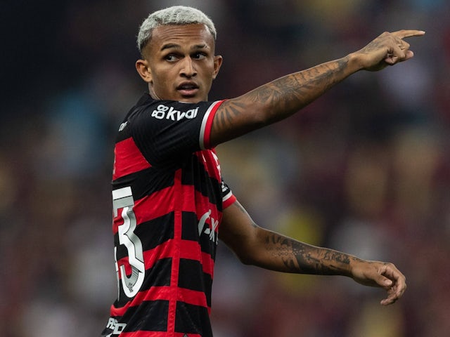 Flamengo defender Wesley on August 15, 2024