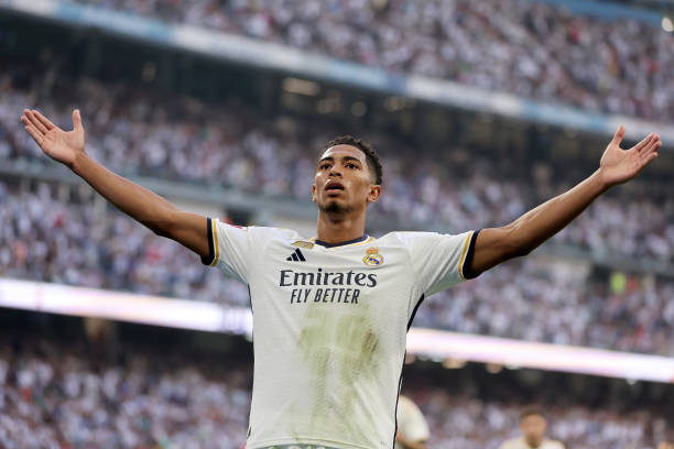 Jude Bellingham footballers with the highest market value MADRID, SPAIN - OCTOBER 07: Jude Bellingham of Real Madrid celebrates after scoring the team's second goal during the LaLiga EA Sports match between Real Madrid CF and CA Osasuna at Estadio Santiago Bernabeu on October 07, 2023 in Madrid, Spain.